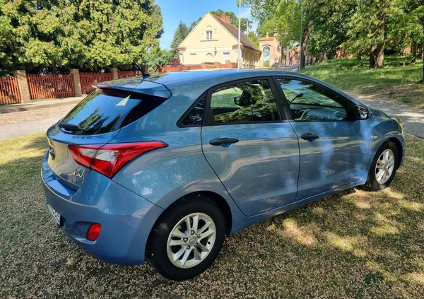 Hyundai I30 cena 31900 przebieg: 99325, rok produkcji 2012 z Żerków małe 106